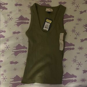 Universal Thread Olive Tank Top